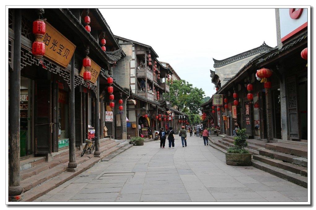 长恨歌中金屋妆成娇侍寝夜的下一句是什么？游戏画面